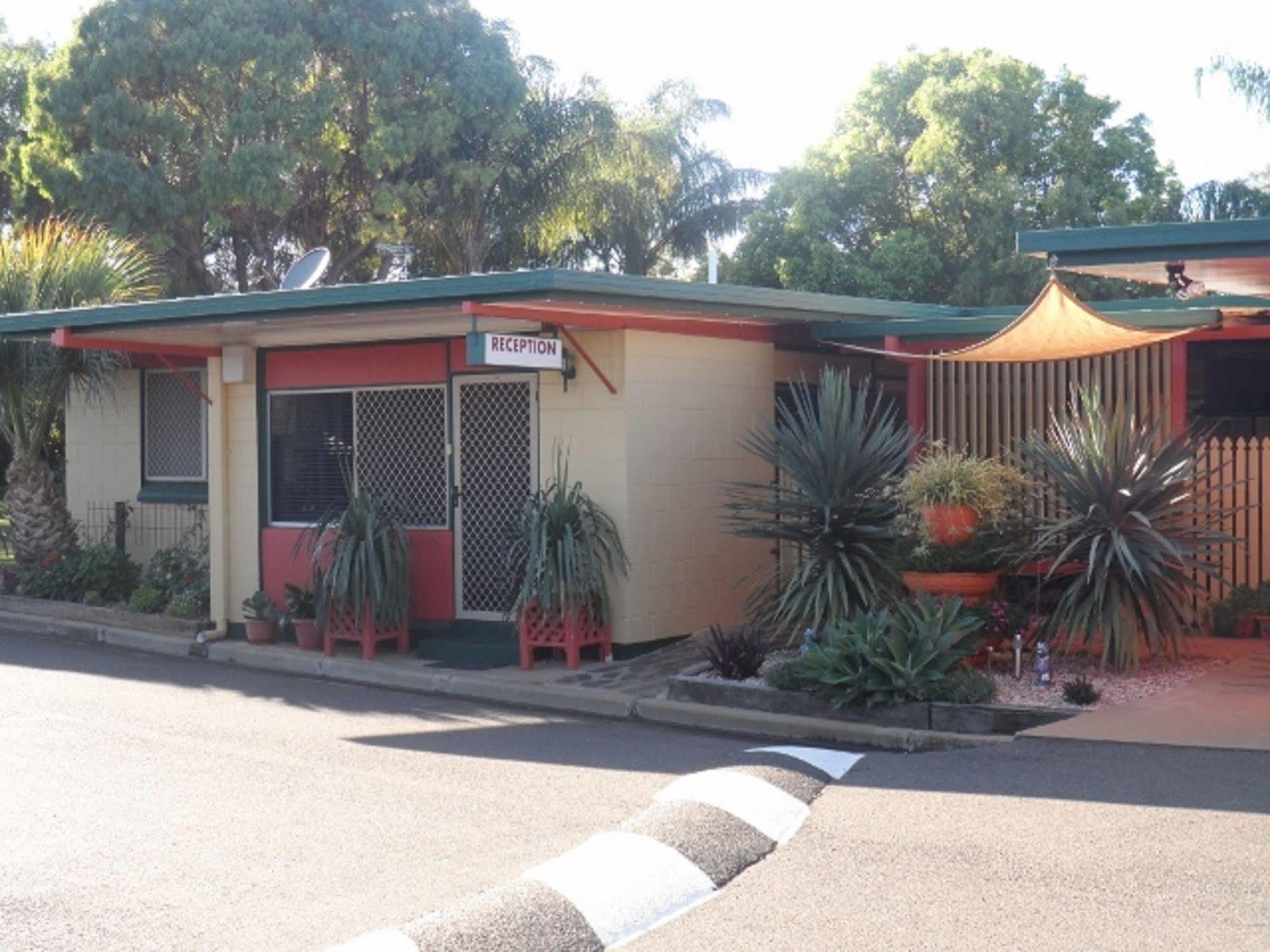 Oakey Motel Extérieur photo